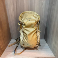 OSPREY 小鹰Osprey专业户外背包甲虫小鹰登山包男女22L30L34L徒步野营  卡其色--20L（燕鸥系列） 均码