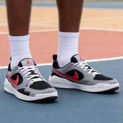 NIKE 男子JORDAN CMFT ERA低帮舒释鞋运动休闲鞋HJ6777-006