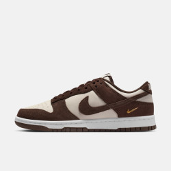 NIKE 女鞋摩卡棕金钩DUNK低帮复古板鞋翻毛皮运动鞋IO4244-102