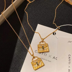 铜合金吊坠 高档精致新款饰品吊坠项链女正品高级感锁骨链潮颈链