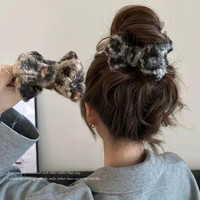 豹纹卷毛边丸子！秋冬复古卷毛丸子抓夹大号蝴蝶结高级感发夹