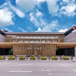 西安威斯汀大酒店(大雁塔大唐不夜城店)雁塔景观套房「法式贵族御用配品融入盛唐雅居」1晚