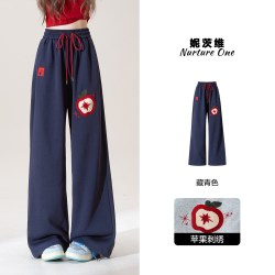 妮茨维 藏青色苹果刺绣高腰抽绳休闲卫裤女秋日穿搭宽松直筒阔腿运动裤子