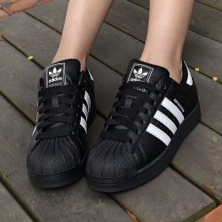 adidas 贝壳头板鞋男女鞋 夏季新款三叶草复古轻便运动鞋