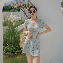 型盛 韩国ins风裙式分体平角保守小胸聚拢温泉泳装显瘦遮肚游泳衣女