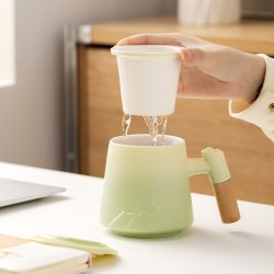 南臻 渐变色陶瓷泡茶马克杯带盖过滤水杯大容量办公室茶水分离杯子定制