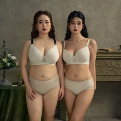 EMMA ROSE EMMAROSE夏季轻薄透气大胸显小无痕内衣聚拢收副乳防下垂大码文胸