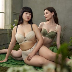 EMMA ROSE EMMAROSE薄款大胸显小内衣女胖mm聚拢收副乳防下垂大码文胸胸罩