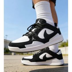 NIKE Jordan CMFT Era男款低帮时尚舒适黑白篮球鞋HJ6777-001