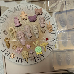 NPCREW天使模具 精致3d立体DIY姜饼人兔子歪心玲娜贝儿硅胶雕花