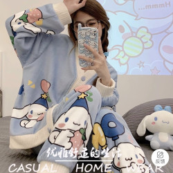 兰色玉贵狗家居服宽松加绒保暖卡通毛绒睡衣DD6501