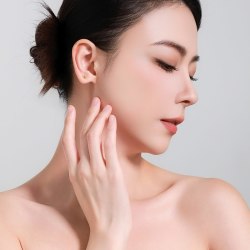 梦金园 碎碎冰黄金耳钉女5G足金耳饰小克重养耳洞针生日礼物耳环