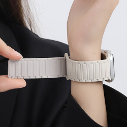 码仕 适用苹果手表表带秋apple watch磁吸硅胶ultra4/3/2/iwatch s12/11/10/9/8/7/SE女士