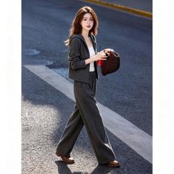 雪中飞 休闲运动套装女2026早秋新品两件套卫衣阔腿裤显瘦穿搭一整套
