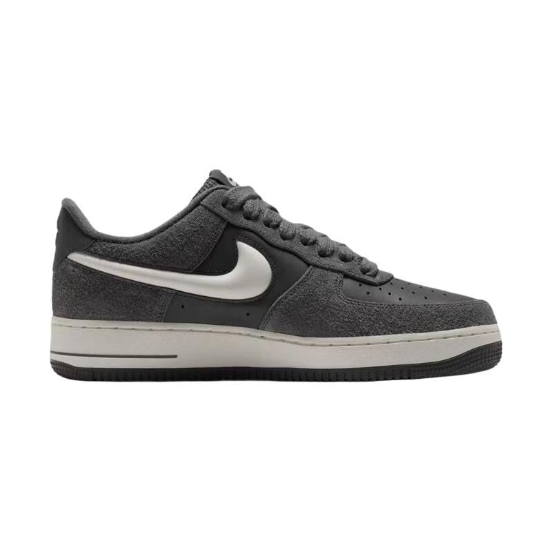 耐克 AIR FORCE 1 '07 LV8 运动休闲鞋 IX7786-001 44码
