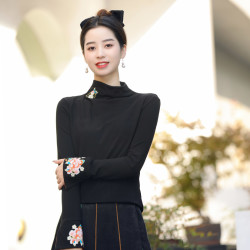素娘 长安素娘国风原创女装刺绣半高领时尚打底衫早冬弹力高端S18953D
