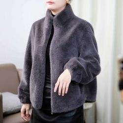 海短款北极貂妈妈装外套装冬季保暖宽秋时尚休闲妈妈过年服装