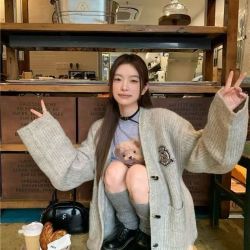 （2001-2100）2025新款女款2026春秋慵懒风加厚洋气毛衣宽松针织风