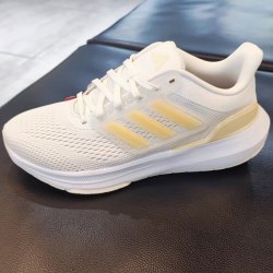 阿迪达斯 跑步鞋女鞋秋季新款ULTRABOUNCE缓震耐磨运动鞋轻便透气休闲鞋 IE0725 36.5