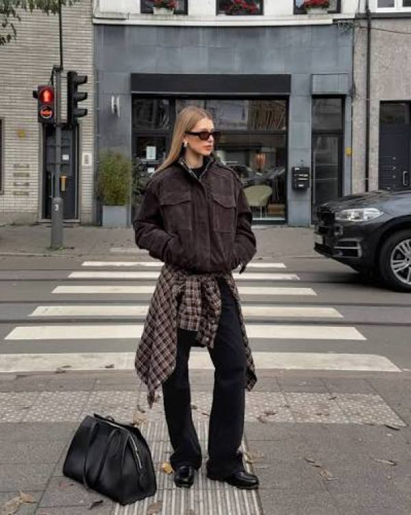 姐妹们怎么看:国庆带一箱衣服,真有必要吗?