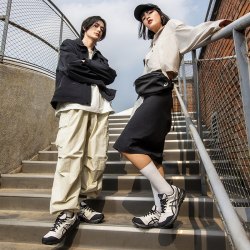 亚瑟士 缓震保护 男女跑鞋