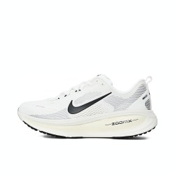 耐克 「滔搏运动」NIKE耐克男子迈柔VOMERO18训练缓震跑步鞋HM6803-101