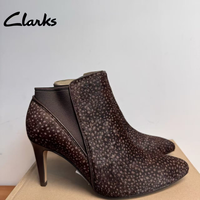 Clarks 男款高帮保暖皮靴秋季简约百搭舒适轻便 黑色 39