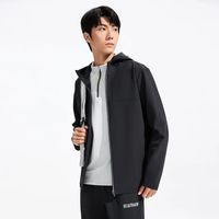 特步 防风防泼水 男士软壳衣