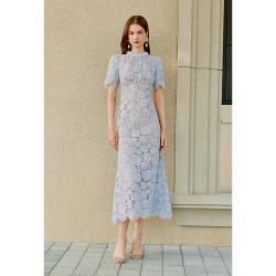 奥丽嘉朵 2026夏季新款蕾丝钩花镂空珍珠领收腰连衣裙