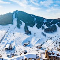 长白山万达度假区10店4晚连住+2大1小雪季权益+权益3选1