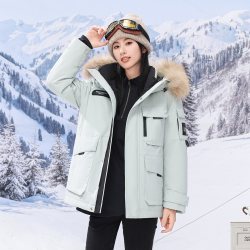 雪中飞 工装派克羽绒服女款2026冬季新款宽松百搭户外极寒保暖外套
