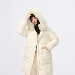 波司登 冬女中长款保暖舒适连帽时尚休闲厚羽绒服