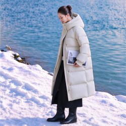OLLEENUKA 95白鹅绒2026冬新款过膝长款超厚羽绒服女极寒冬装免洗东北旅游