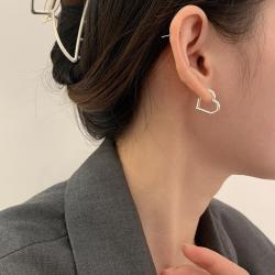 半日逅屿 爱心针耳钉简约小巧耳环女气质耳夹耳饰秋季新款时尚百搭 金色0071