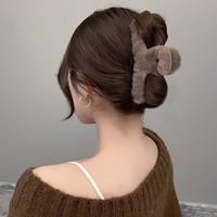 SAHANE 佐羽毛绒抓夹高级感冬发夹女生后脑勺沙鲨鱼夹发量多发卡夹子头饰 毛绒深咖（11CM）