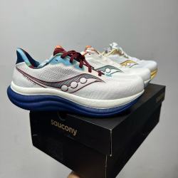 索康尼 TRIUMPH系列胜利23男女低帮缓震跑步鞋 S31023-560