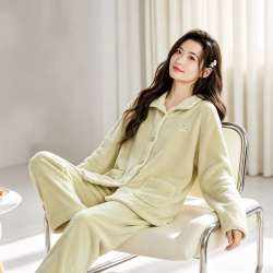 FOURDATRY 珊瑚绒月子服秋冬季小熊待产后怀孕期孕妇款加厚绒哺乳家居服