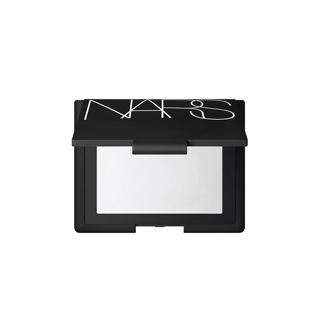 88VIP：NARS 大白饼 流光美肌轻透蜜粉饼 19g