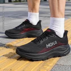 HOKA 茵特丨HOKA男鞋Clifton 11跑步鞋2026秋季缓震回弹训练公路运动鞋