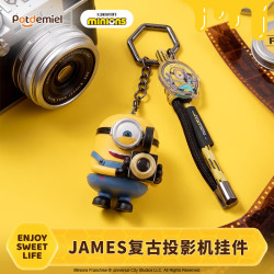 potdemiel 小黄人JAMES复古投影机小玩偶挂件书包钥匙扣男生女生生日小礼物