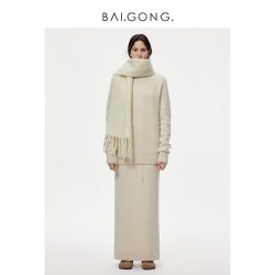 白弓 通勤绒感显瘦高腰半身裙女秋冬毛圈绒长裙39511