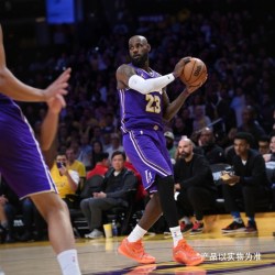 耐克 詹姆斯23男子外场实战篮球鞋秋冬NIKE LEBRON 23 IV5648