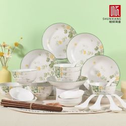 顺祥陶瓷 顺祥30头陶瓷餐具套装碗碟乔迁家用釉下彩清新网红风特价四季组合套装 顺祥30头餐具套装（四季A）1套
