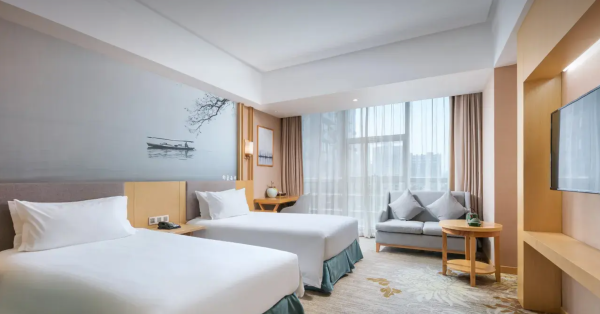 含三餐!周末不加价~杭州西湖湖滨玺程国际酒店(解放路店) 3天2晚套餐(可拆分使用)