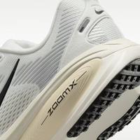 耐克 NIKE VOMERO 18 跑步鞋 HM6803-101 44码