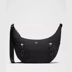 lululemon Small Slouchy 小款斜挎包 3L