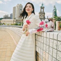 Koradior 25冬季小众90鹅绒填充保暖羽绒服连衣裙女