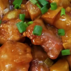 我 农家拌荔枝肉（每道菜大分量）2-3人简餐