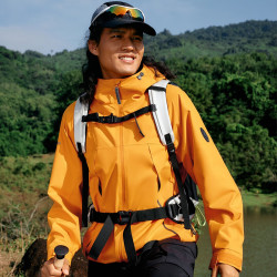探路者 冲锋衣户外徒步通勤防泼水防风透气弹力登山服外套男女24年 旷野橘 M