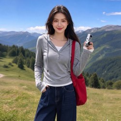 班尼路 连帽假两件上衣女秋季新款小个子收腰显瘦韩系长袖打底衫Q